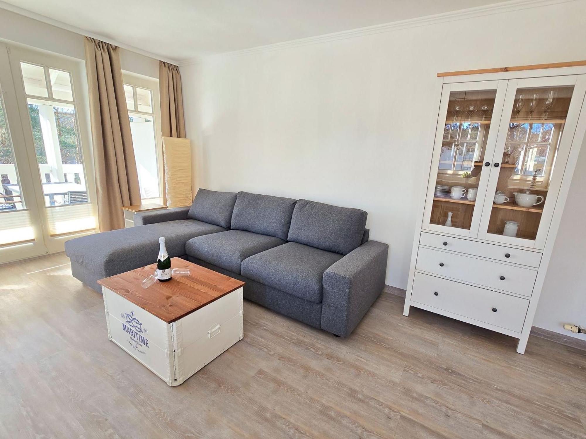 Apartment Klassik Mit 1 Schlafzimmer Und Balkon Im Obergeschoss 302 Ostseebad Binz